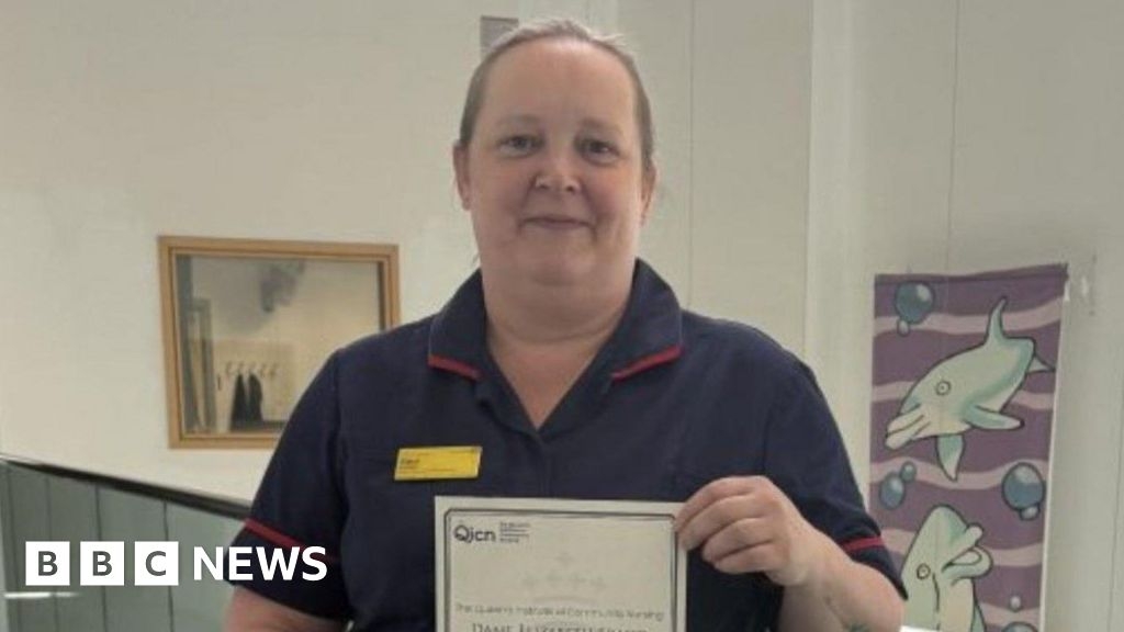 Wolverhampton trust children's nurse secures national award