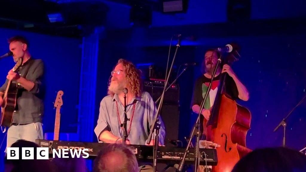 Hothouse Flowers 'privileged' to play at new Torquay music venue
