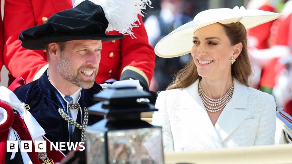 Kate makes Order of the Garter service return in Windsor