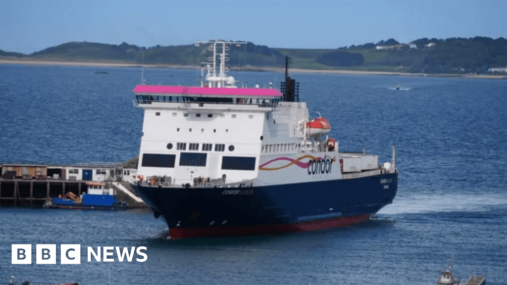 Condor sells former Jersey and Guernsey passenger ferry to DFDS