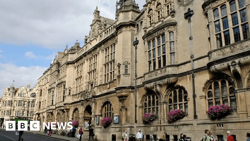 Cyber attackers steal personal data from Oxford City Council