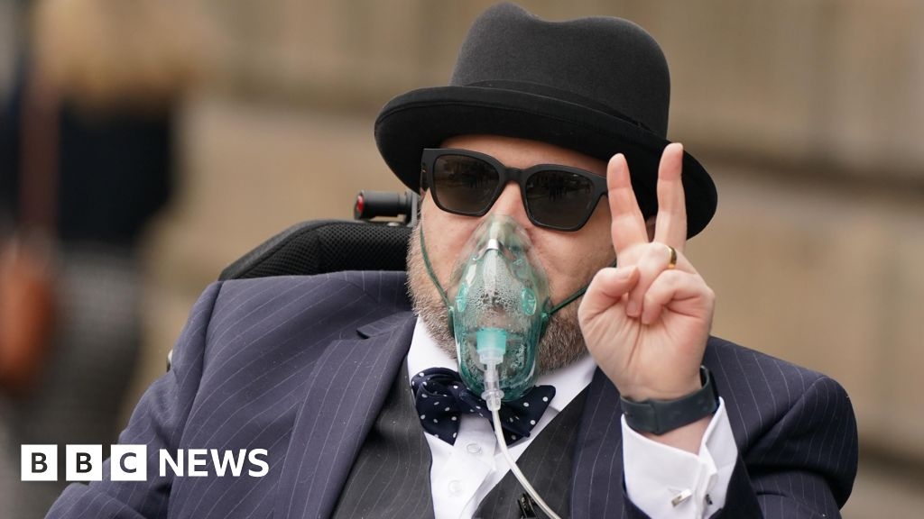 Nicholas Rossi: How the mask slipped during US fugitive's court saga