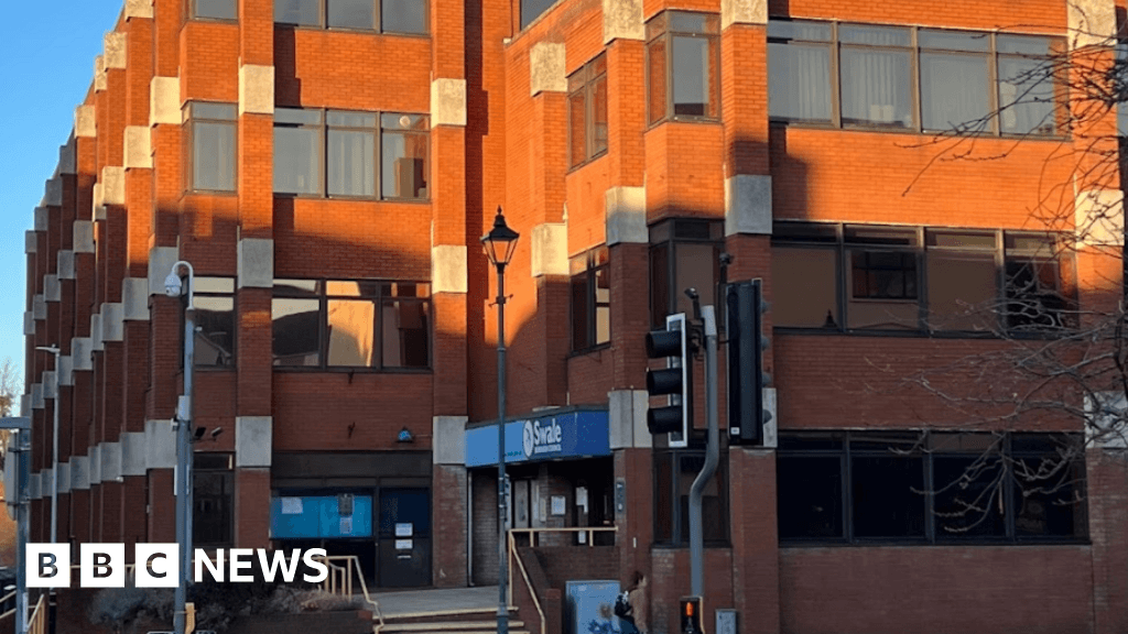 Agency staff spend puts Swale council £900k over planning budget