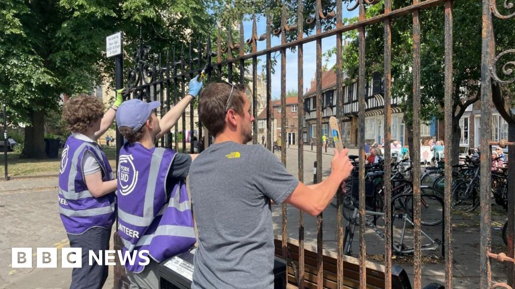 Volunteers clean up bins, bollards and benches in York