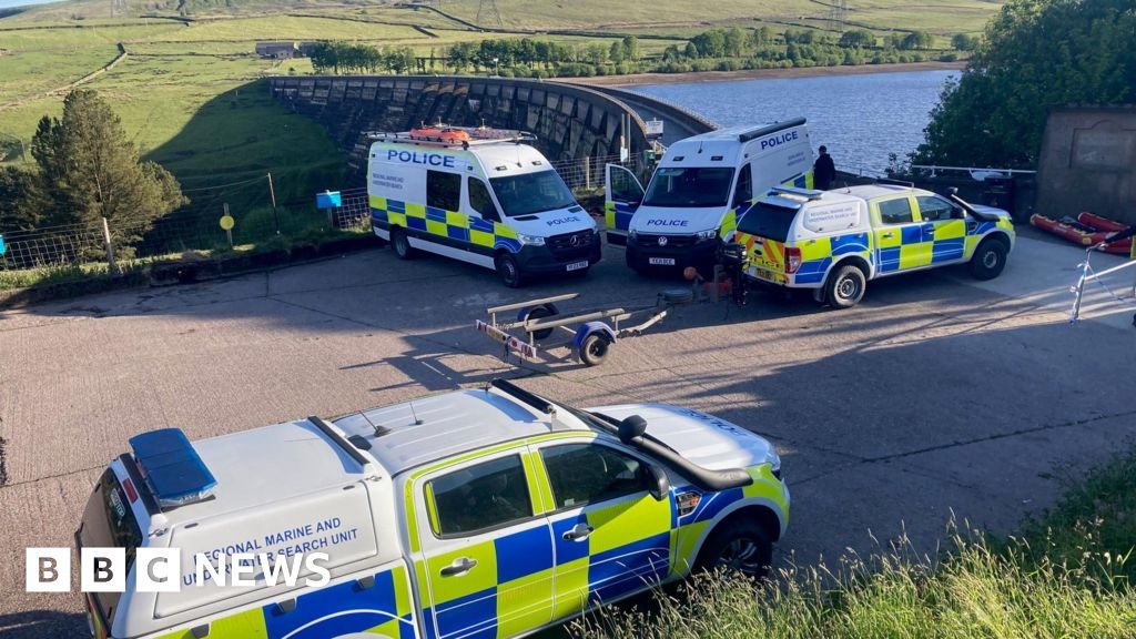 Search to resume after girl's fall into Ripponden reservoir