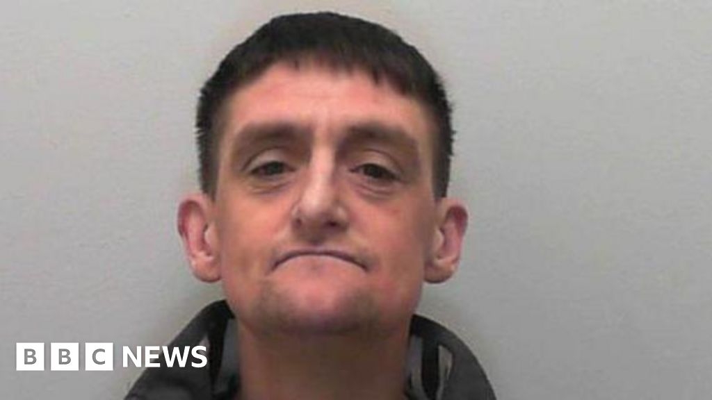 York shoplifter Christopher Bullivant jailed for order breach