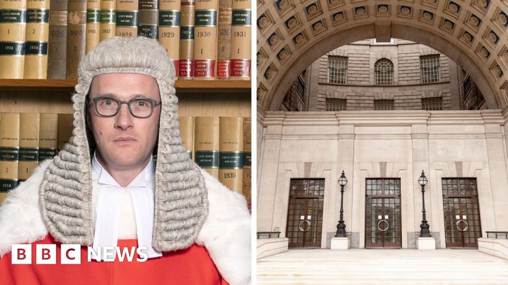 MI5 neo-Nazi spy: Judge had 'no confidence' in Security Service's account of false evidence