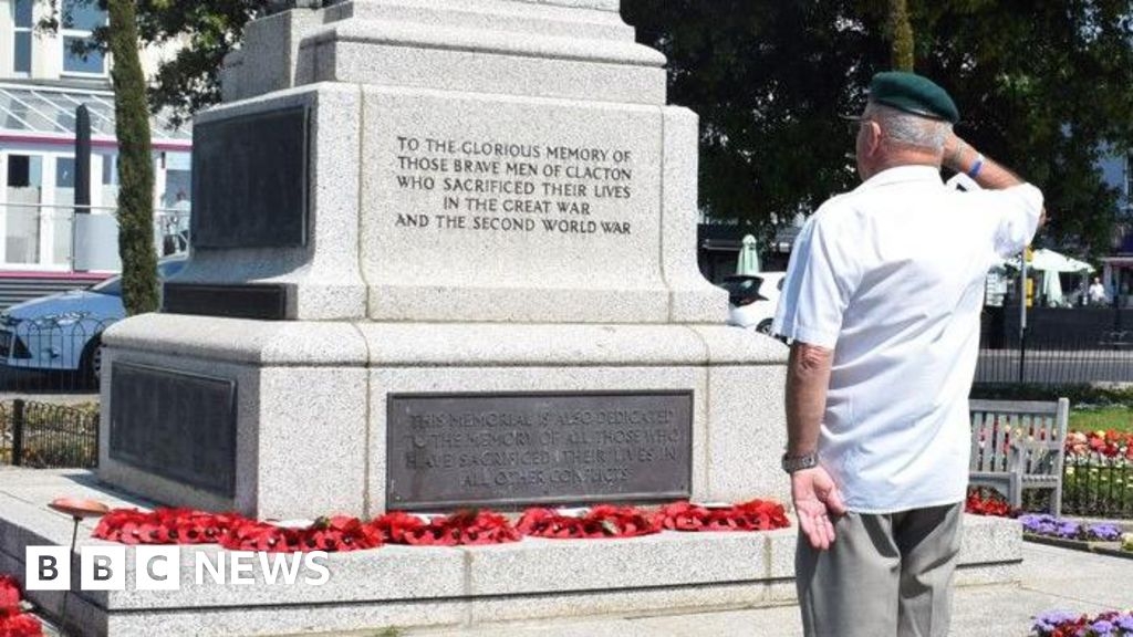 Clacton seafront service to mark end of the Falklands War