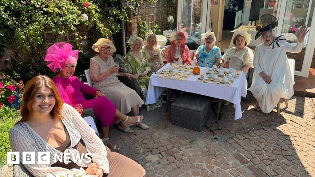 Woman holds alternative Ladies Day in back garden for forty years
