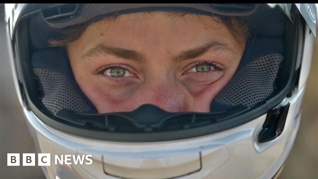 Suffolk teen bike racer dreams of podium win at Snetterton