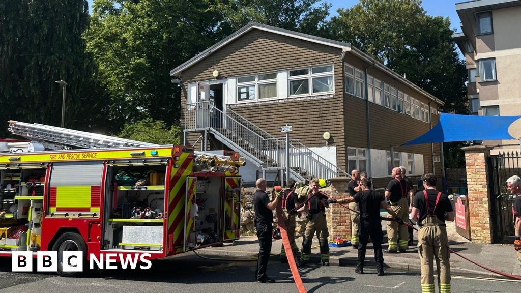 Oxfordshire firefighters respond to blaze in nursery staff room