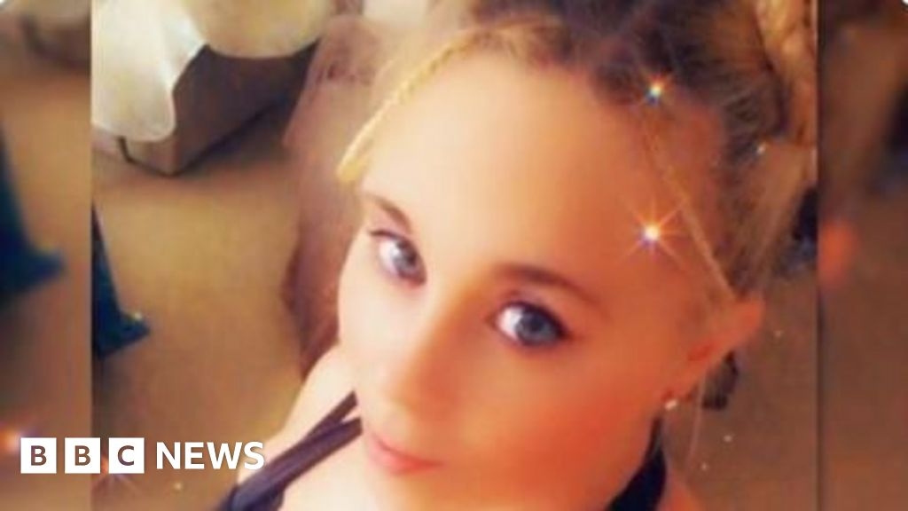 American woman denies Birmingham shopkeeper murder plot