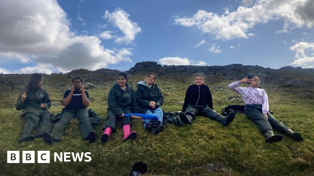 Volunteers offer adventure and support to young and older people