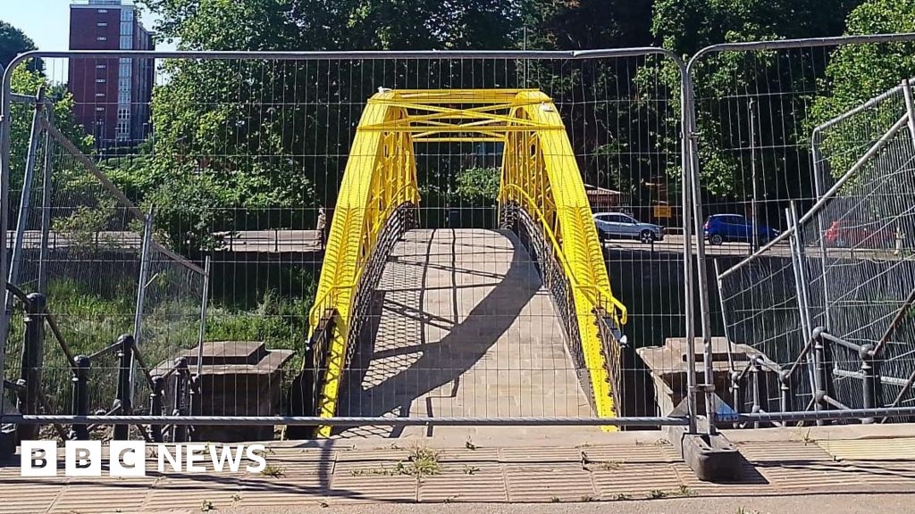 Bristol 'banana bridge' to reopen after £1.4m of repairs