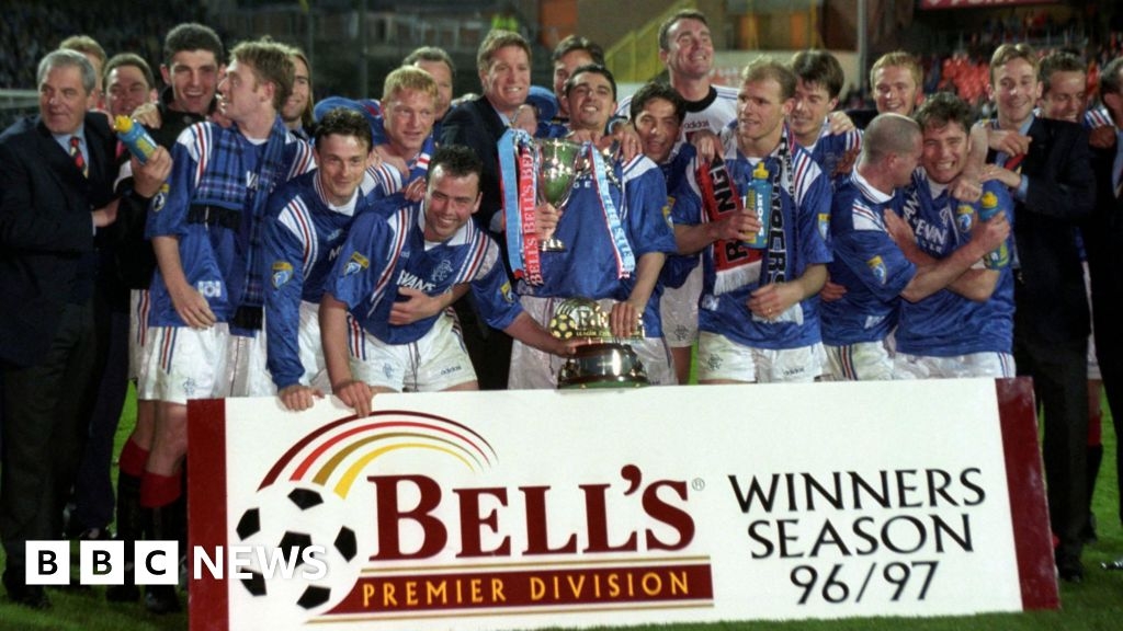 Rangers' nine-in-a-row trophy sells for £16,000 at auction