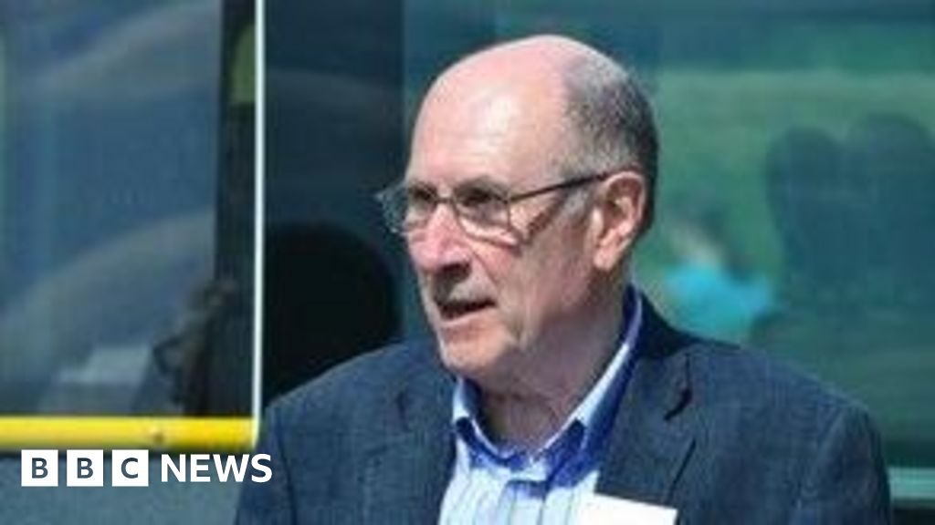 Cumbrian community bus service boss 'flabbergasted' at MBE