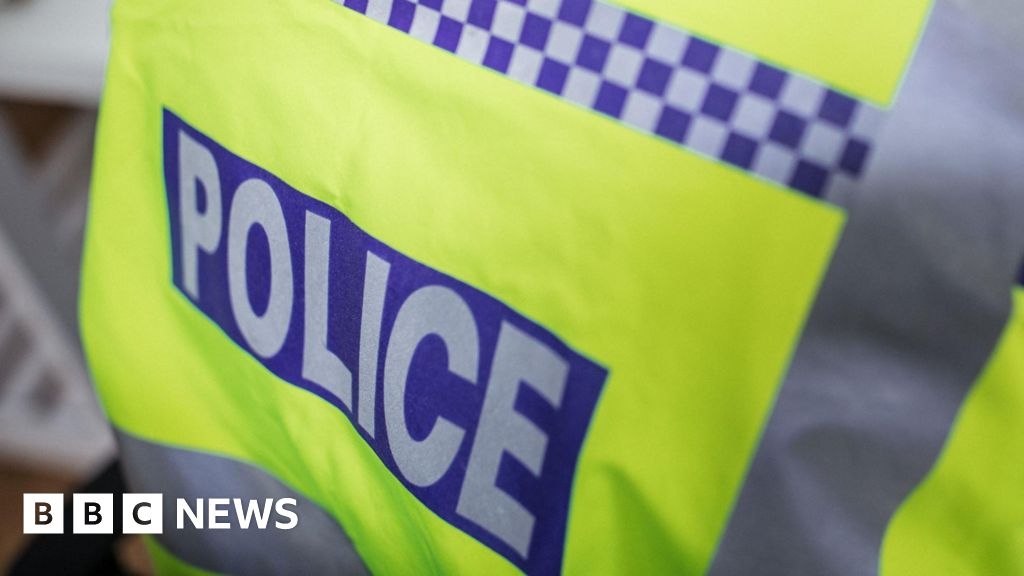Cuts will not affect officer numbers says Warwickshire PCC