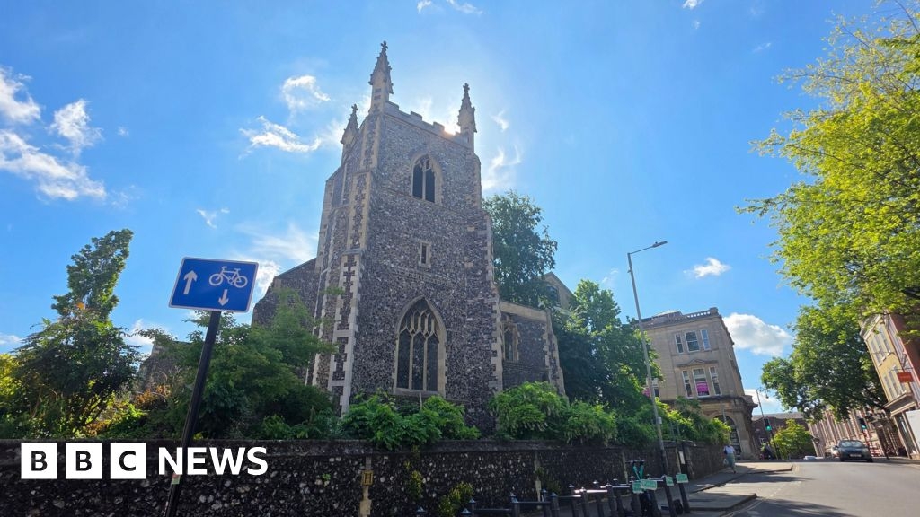 Bid for piano bar licence at Norwich church hits right note