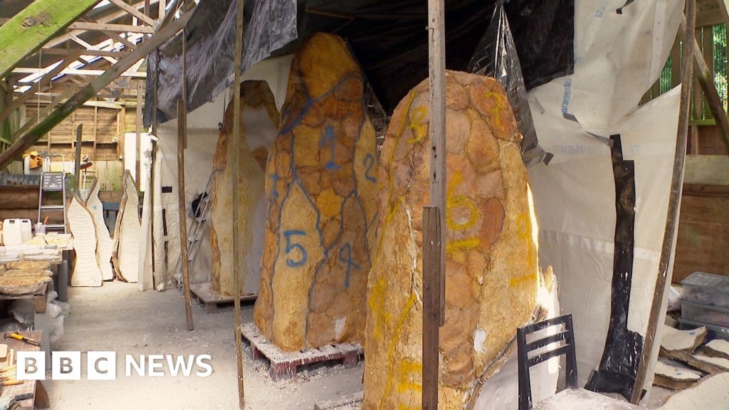 Modern bronze monoliths to become a Newquay 'pilgrimage'