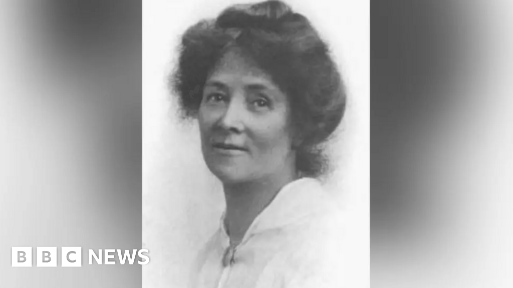 Crewe women's rights campaigner to be honoured with blue plaque