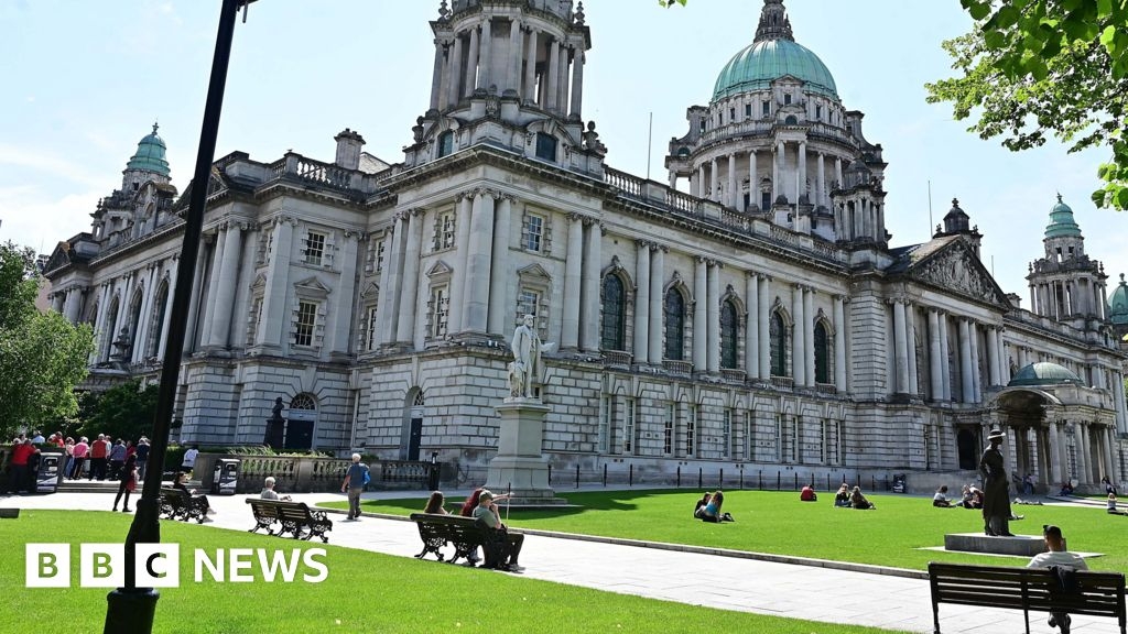 Northern Ireland weather: Temperatures to rise but is it a heatwave?