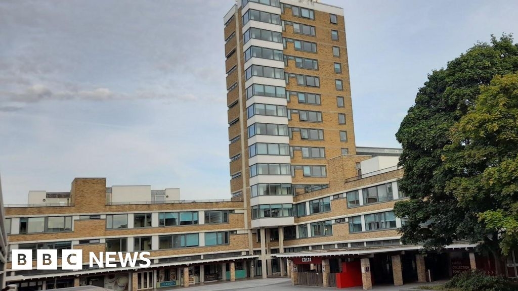 University of Lancaster to cut jobs to save £30m from budget