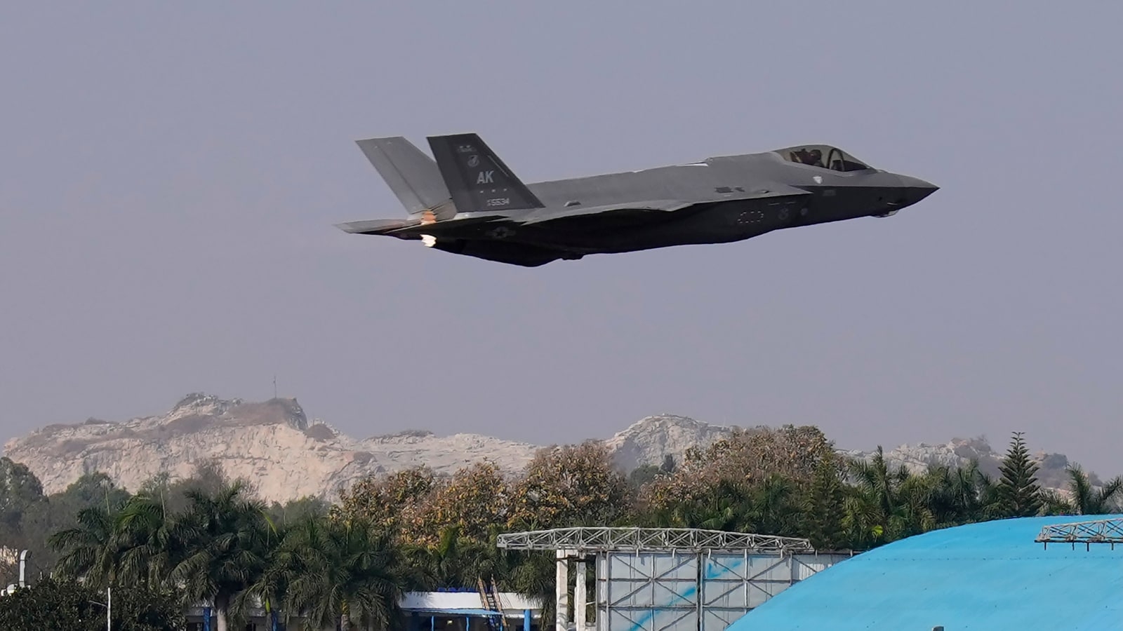 India Eyes Russian Su-57 Over American F-35: Final Choice Will Be Strategic, Not Just Tactical