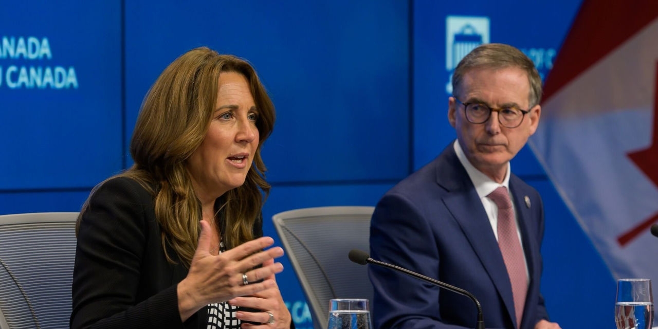 Bank of Canada Officials Fretted Firmer Inflation Could Persist, Minutes Say
