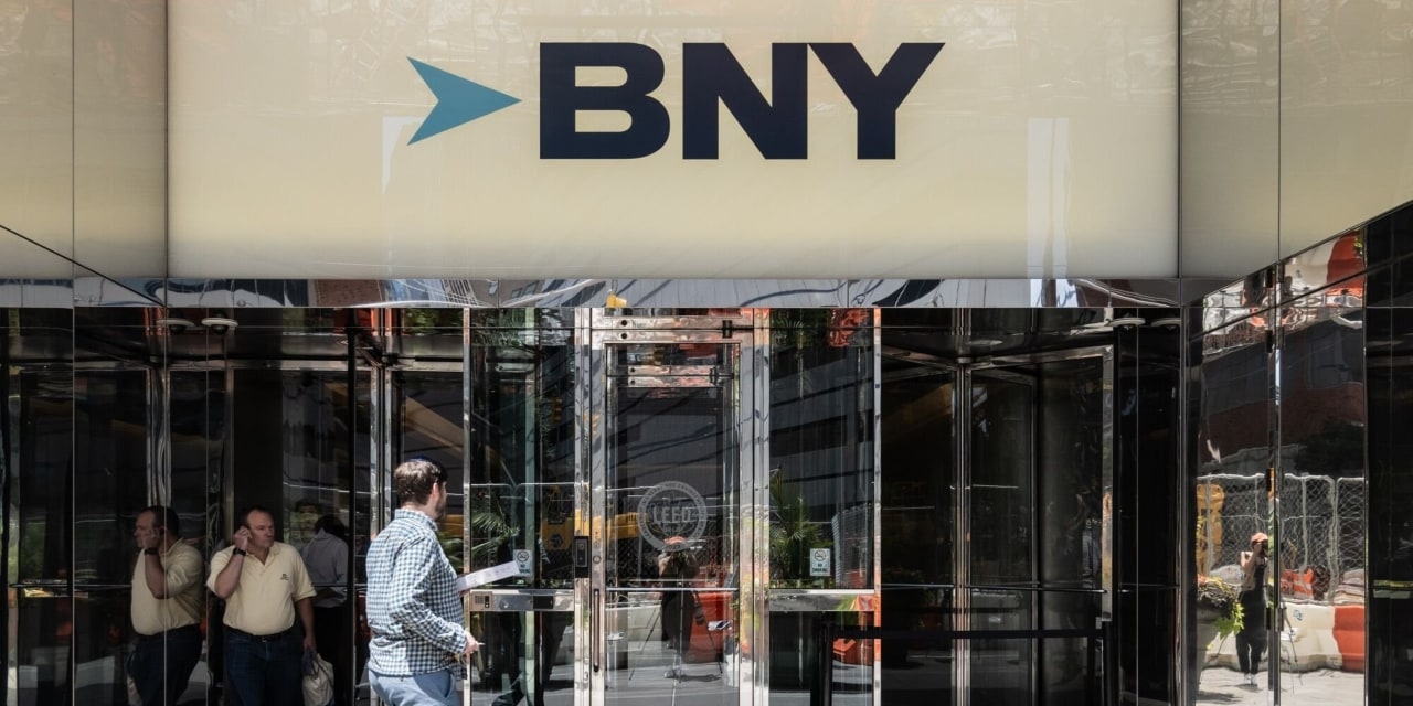 Bank of New York Mellon Approached Northern Trust to Discuss Potential Merger