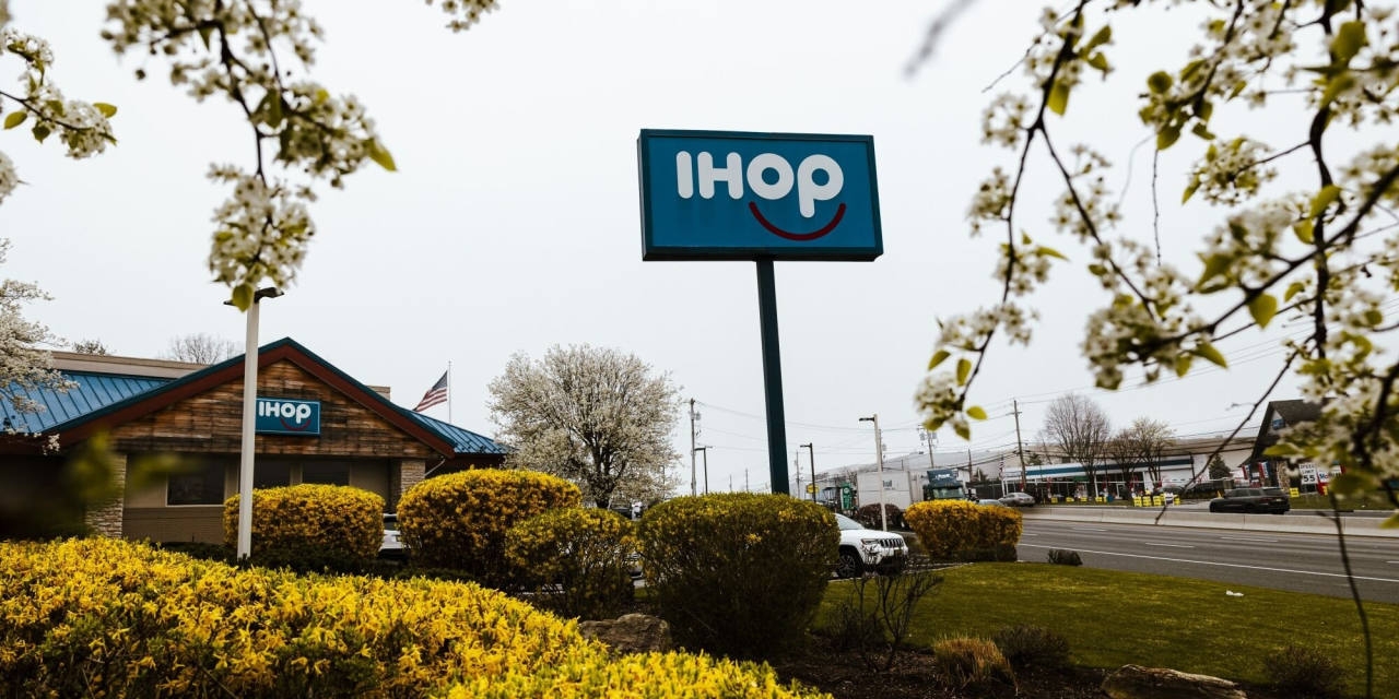 Applebee's and IHOP Plan to Introduce AI in Restaurants