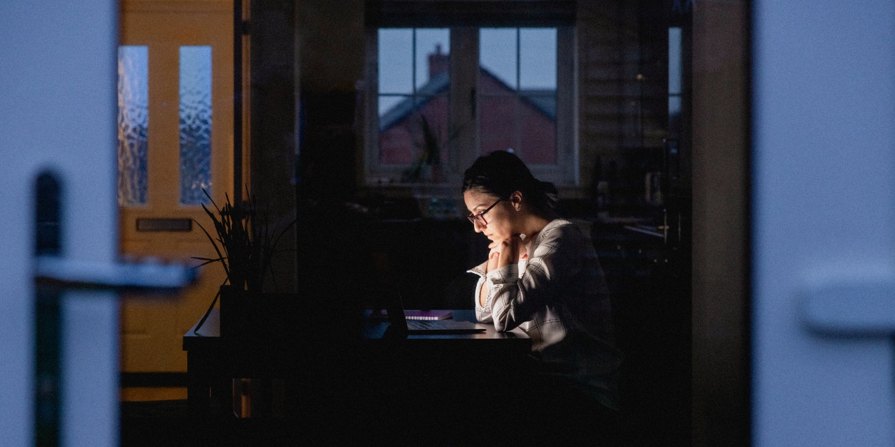 More of Us Are Putting in Extra Hours After the Workday