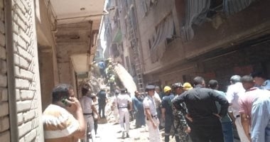 المعاينة: أحد المنزلين المنهارين فى حدائق القبة خال من السكان والآخر مأهول