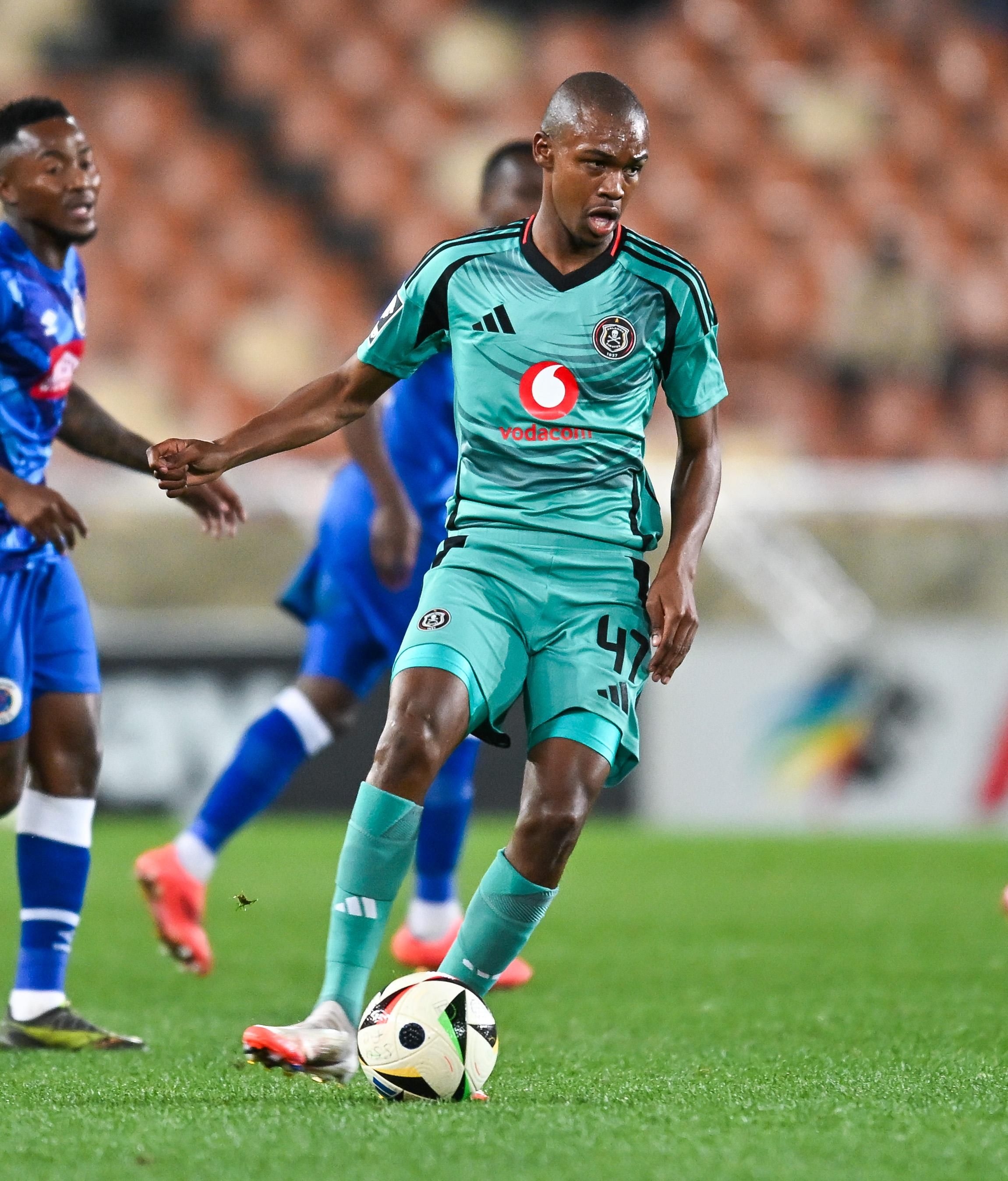 Mandla Ncikazi: Orlando Pirates still have so much to fight for