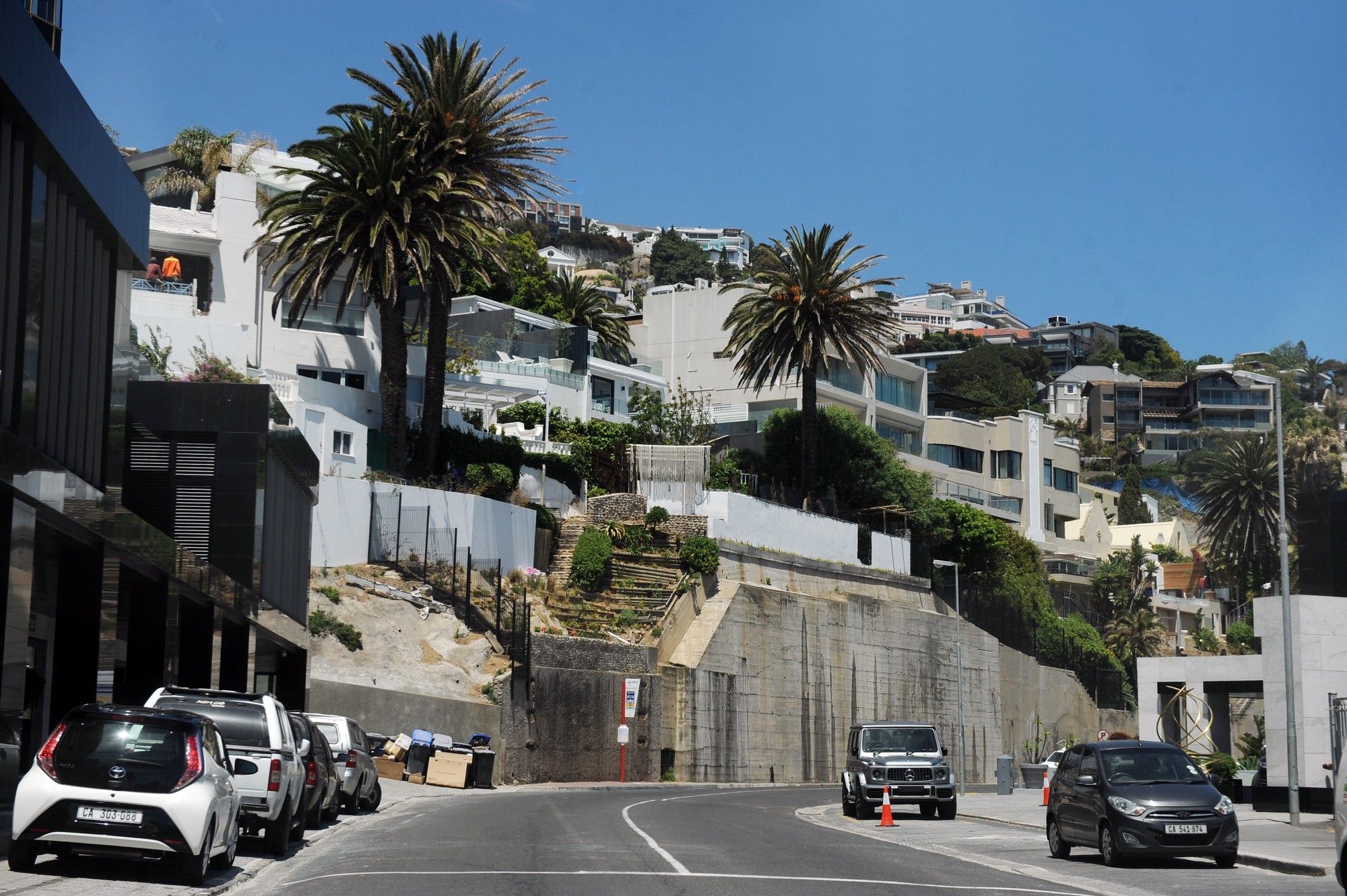 How lower interest rates could boost house prices in South Africa