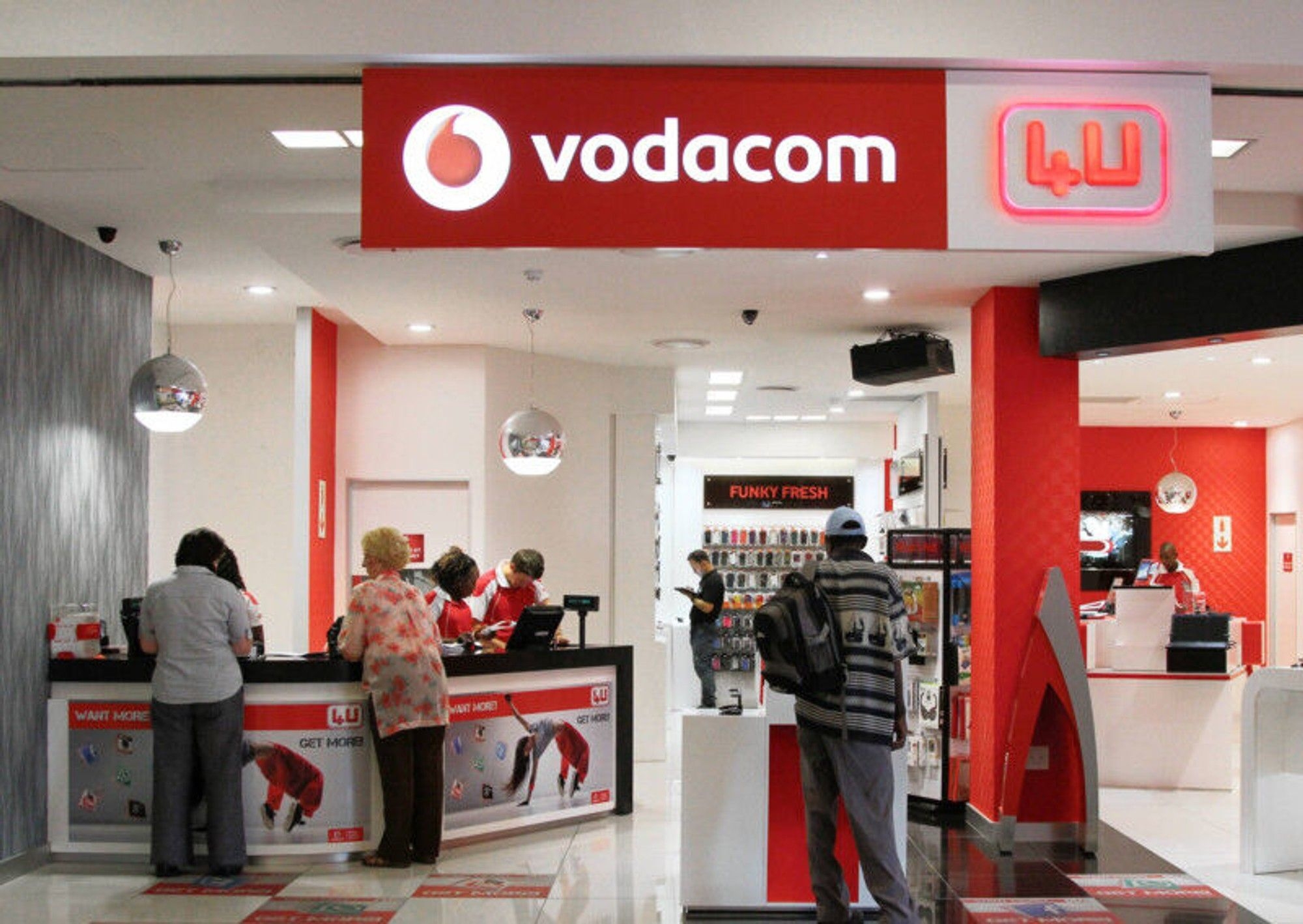 Vodacom invests R100 million to expand rural network in KwaZulu-Natal