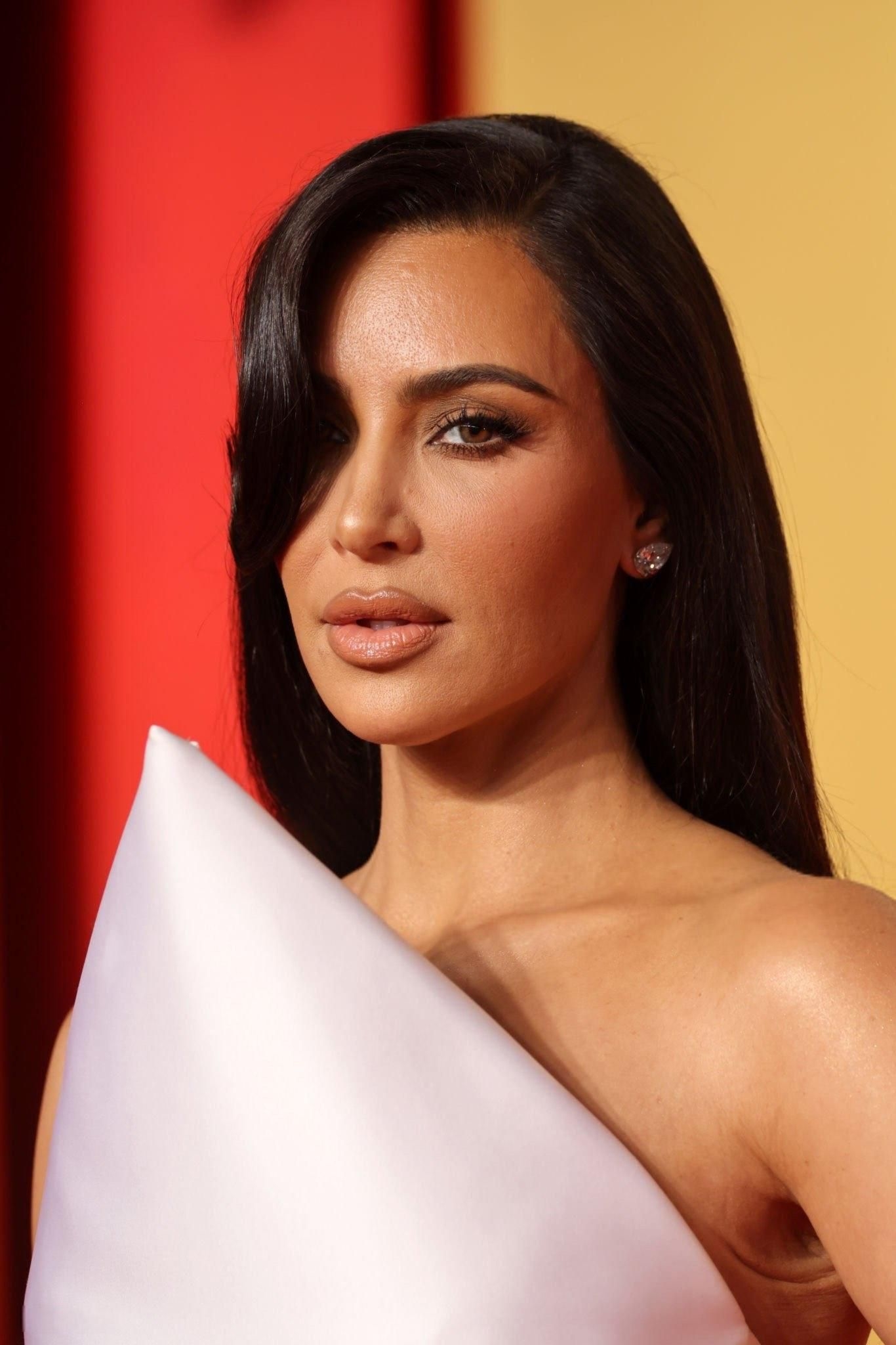 Kim Kardashian's viral AI moment: 5 ways netizens are using ChatGPT right now