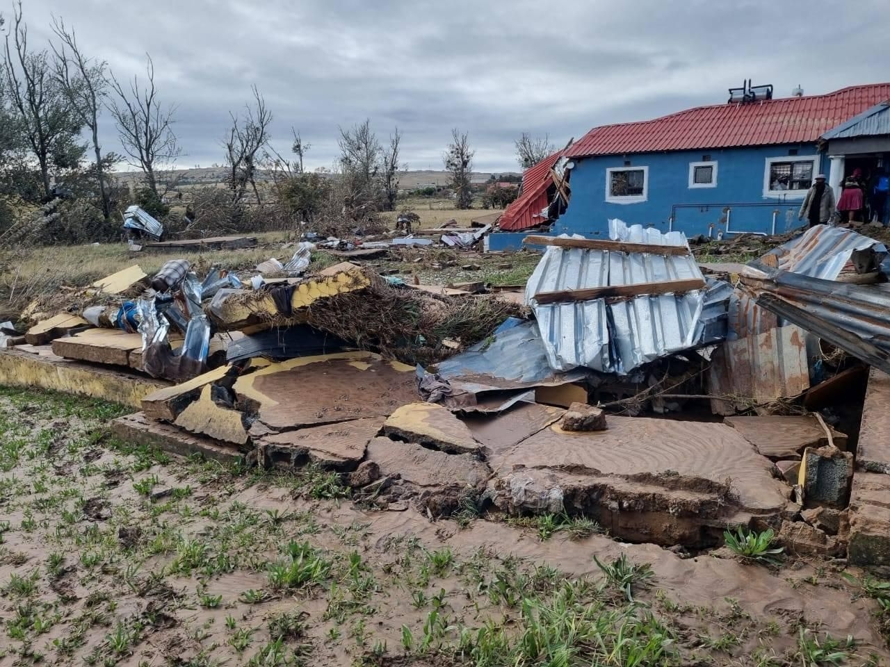 Over 400 schools and 1,400 classrooms damaged in EC floods