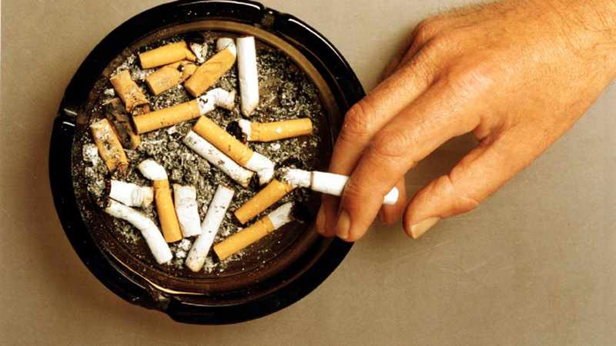 South African taverns and bars voice strong opposition to new anti-smoking regulations