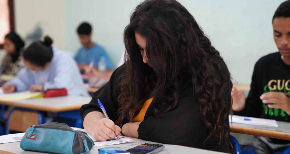 تأخر إعلان نتائج الامتحان الجهوي يصل البرلمان