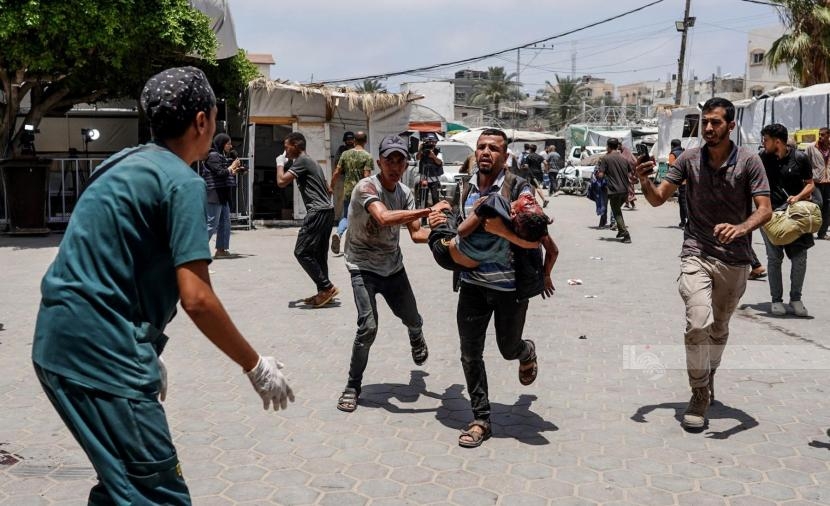 عشرات الشهداء والإصابات بنيران الاحتلال في قطاع غزة