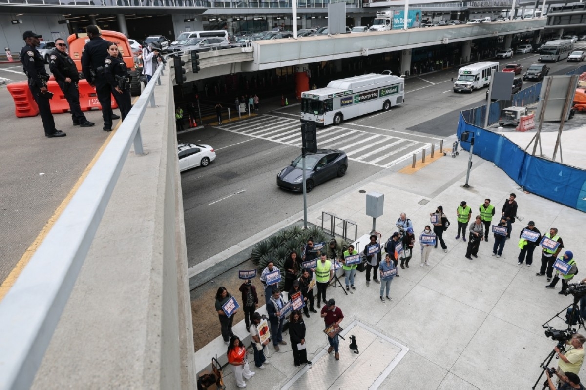 Transatlantic airfares slump as West Europeans skip US travel