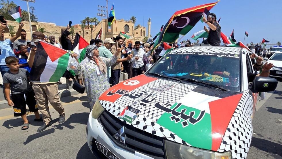 Sumood Convoy gives up drive to Gaza border and calls on Haftar's forces to release detainees