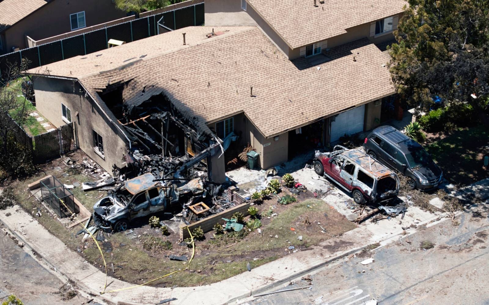 Several dead in fiery plane crash on California neighbourhood