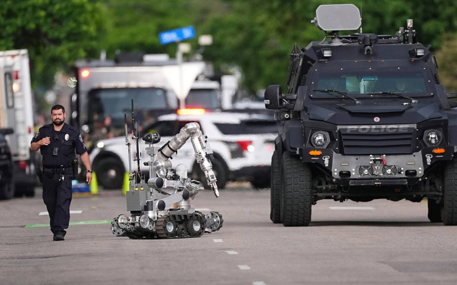 Man attacks Colorado crowd with firebombs, 6 people injured