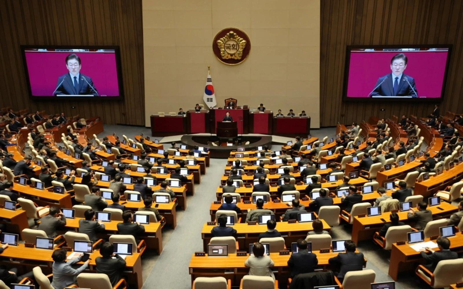 South Korea drafts second extra budget as new leader seeks to spur growth