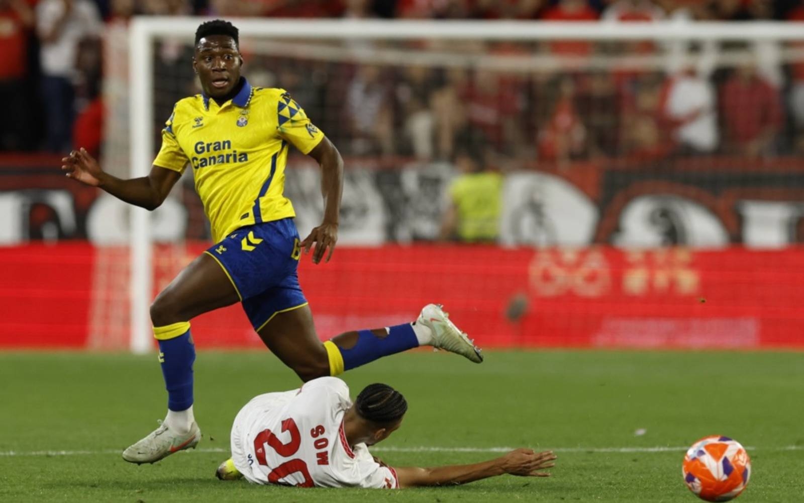 Chelsea sign Essugo in time for Club World Cup