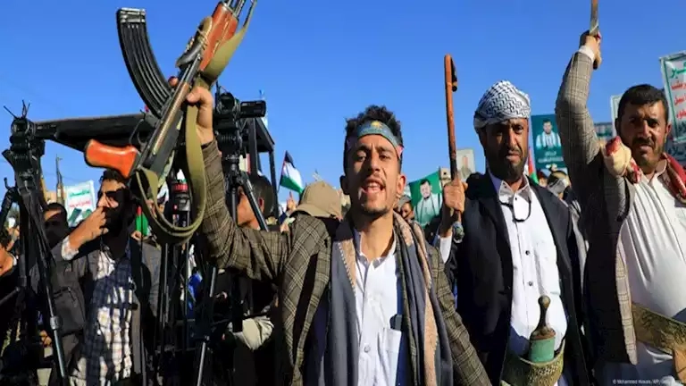 الحوثيون: على واشنطن تحمل تبعات هجومها على المواقع النووية في إيران
