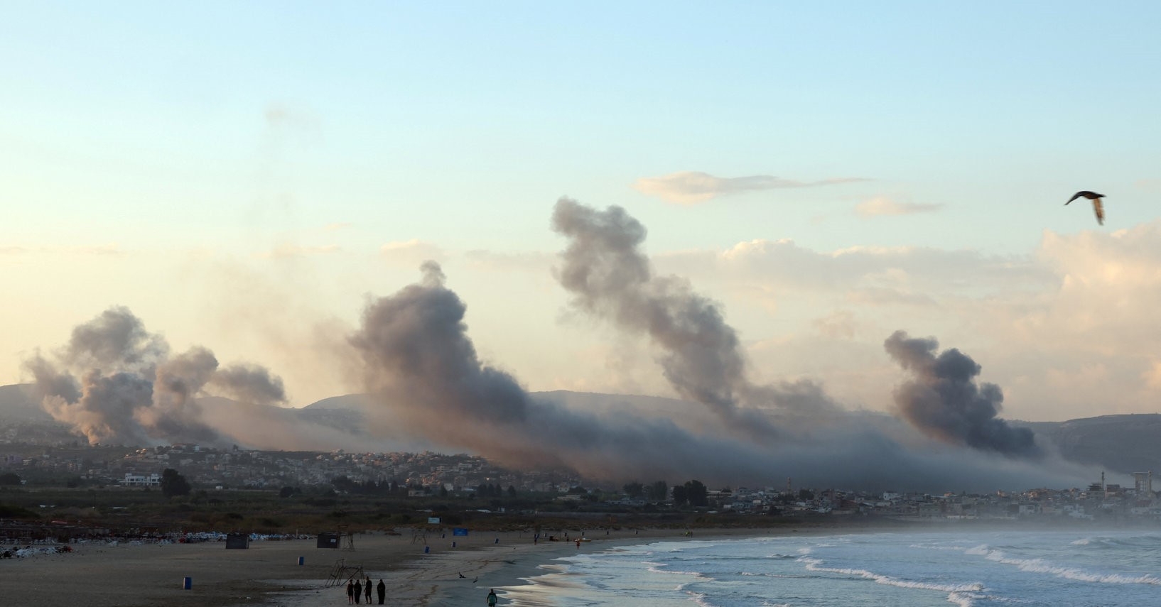 Israeli airstrikes hit southern Lebanon