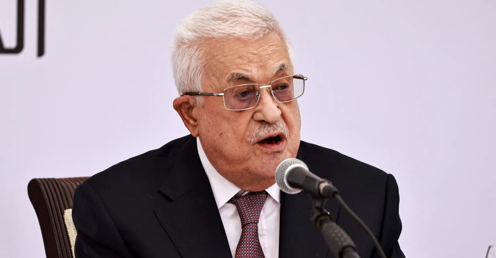 Palestinian President demands Hamas relinquish Gaza