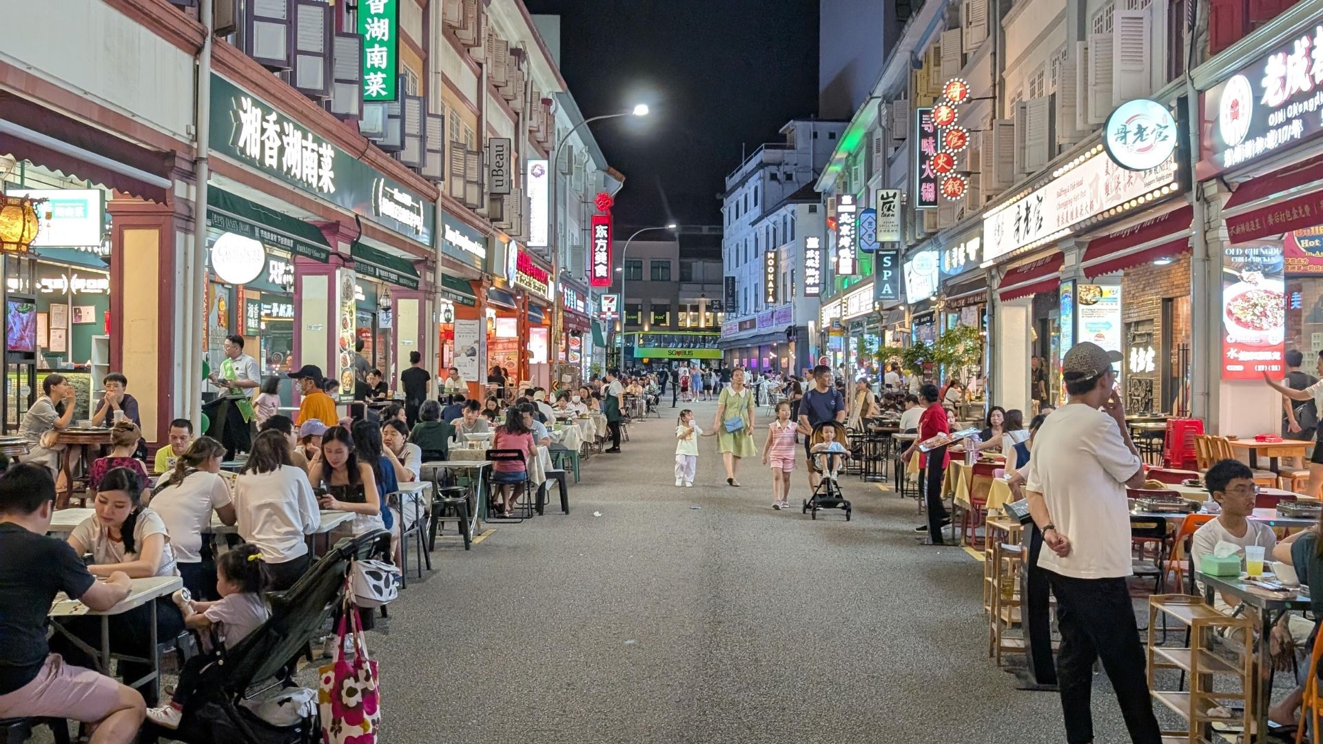 "Why no English?" — Are foreign businesses in Singapore leaving locals behind?
